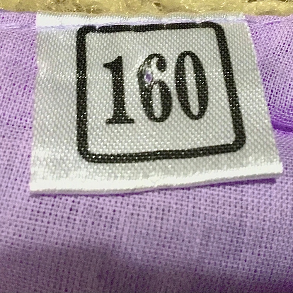 Lavender formal w/ Embroidery dress, girl's sizing about 12-14, (160Int. on Tag) - Picture 15 of 15